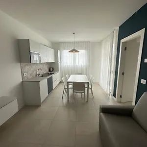 Apartment Woody Charming - Agenzia Cocal, Caorle